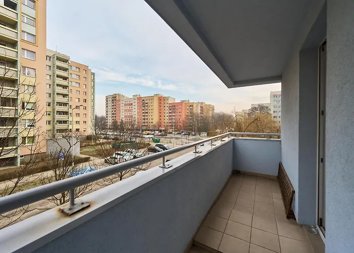 Apartment Bajana By Renters